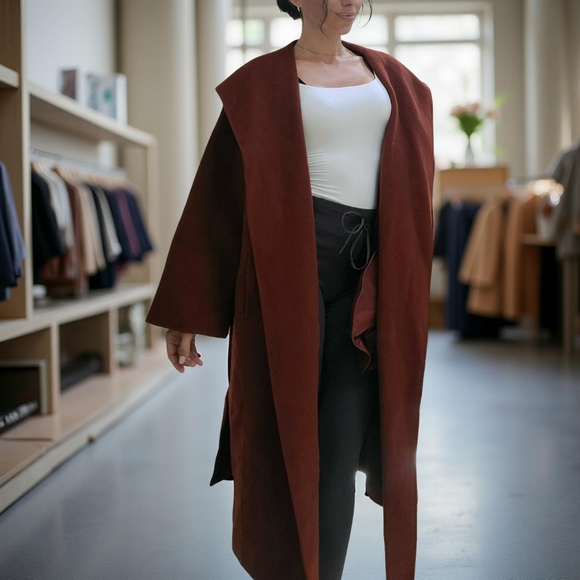 NWT 90% Wool Elegant Hooded Rust Red/Brown Belted Oversize Coat - Picture 4 of 9